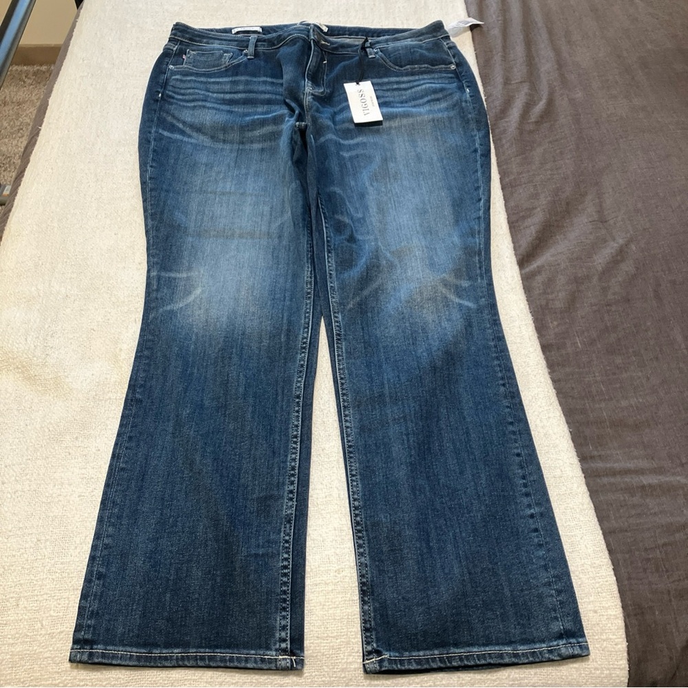 NWT Women’s Plus Size Vigoss Marley Mid-Rise Straight Leg Jeans, Size 20W
